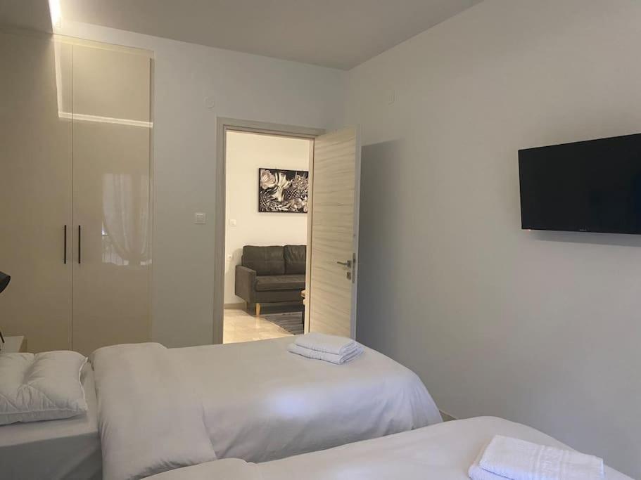 Apartment By The Castle Ioannina Exterior photo